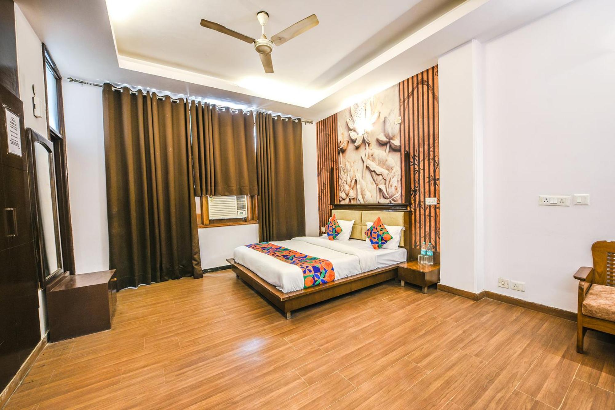 Hotel Fabhotel Sunrise Villa