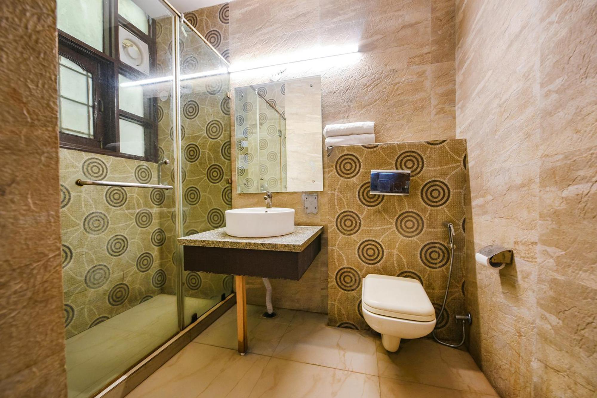 Fabhotel Sunrise Villa 3* New Delhi